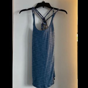 Lululemon athletic top